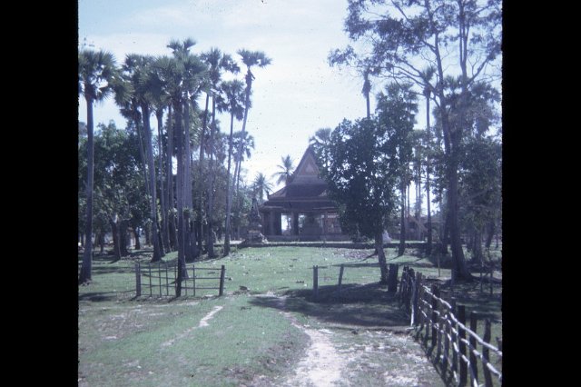 may13 Cambodia Pogoda